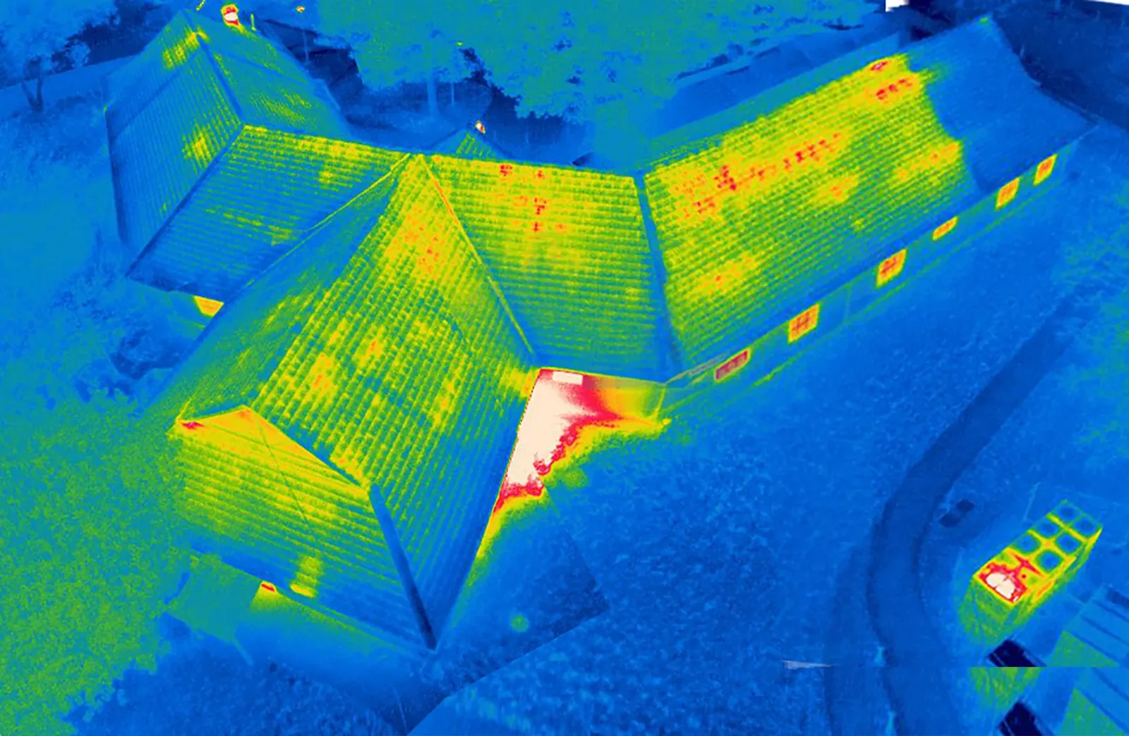 Infrared Roof Moisture Surveys in South Bend, IN